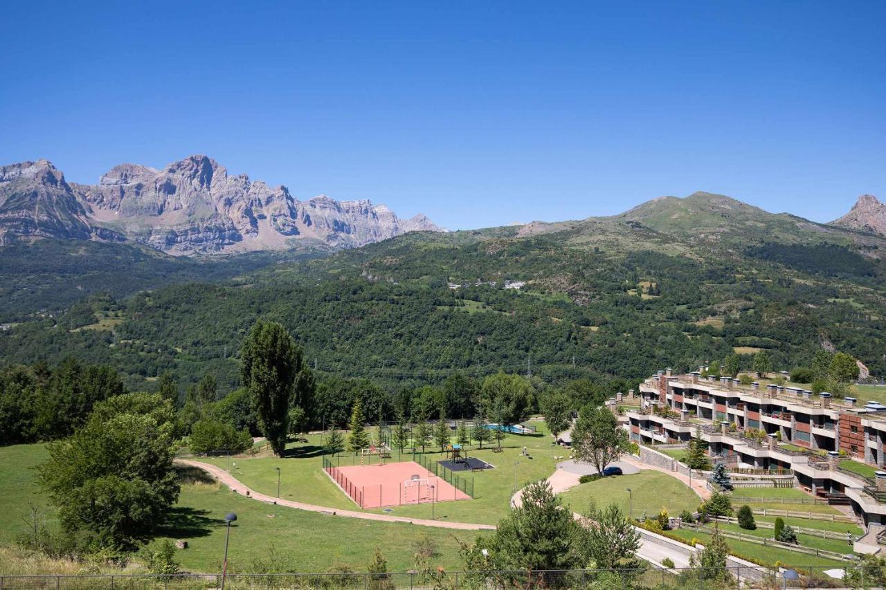 Panticasa Amarilla By Bevalle Panticosa Extérieur photo