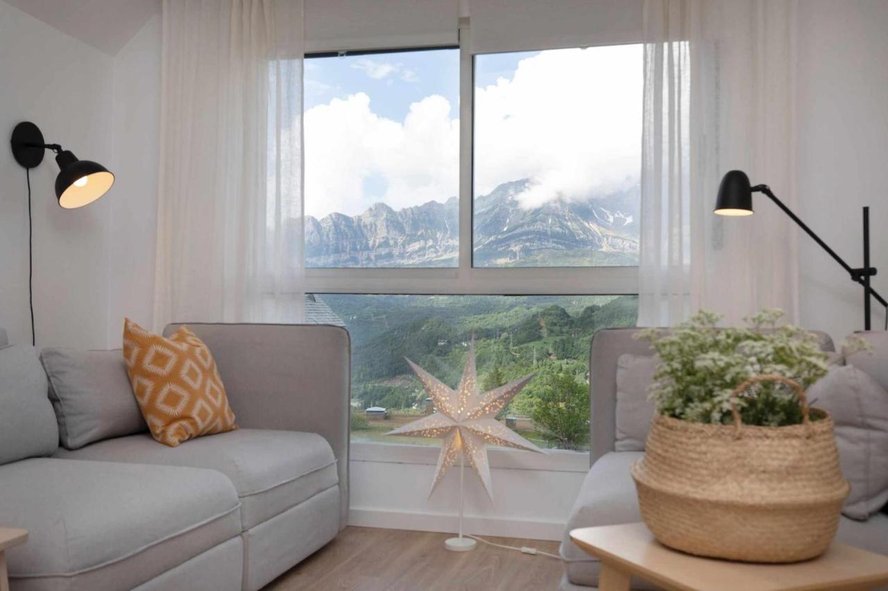 Panticasa Amarilla By Bevalle Panticosa Extérieur photo